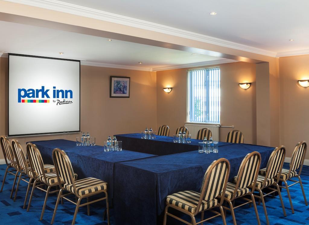 Park Inn By Radisson Shannon Airport エクステリア 写真