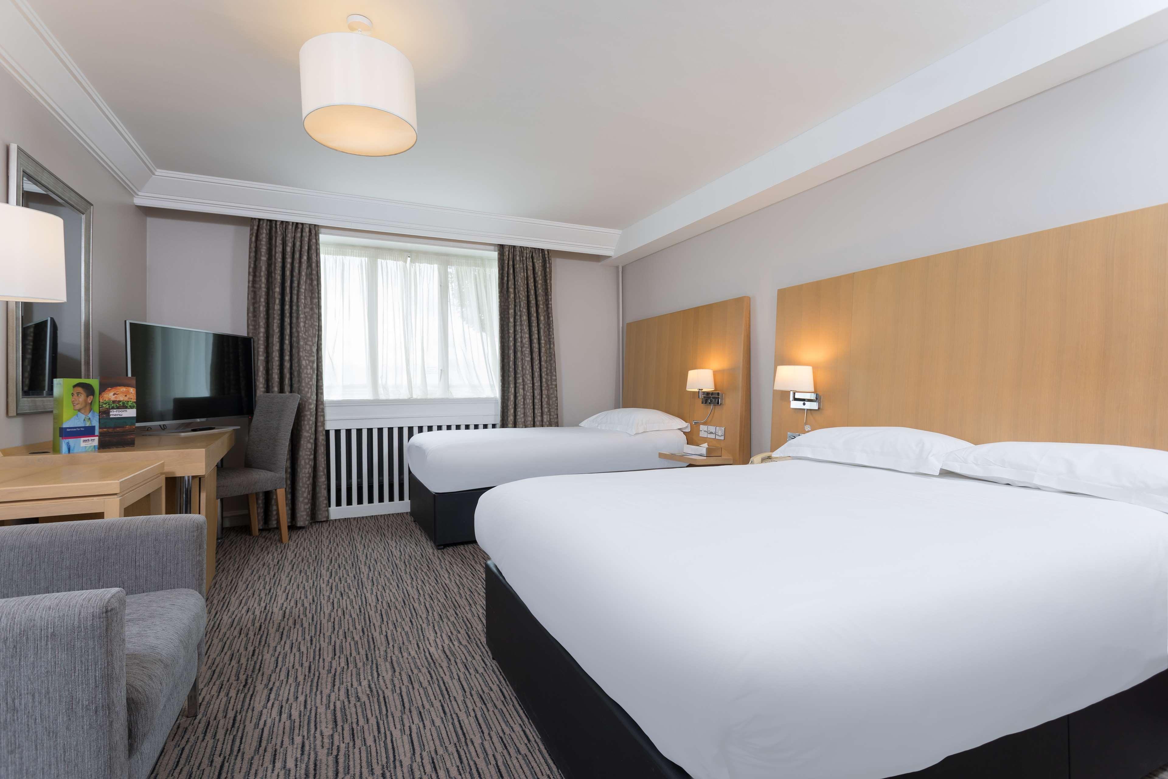 Park Inn By Radisson Shannon Airport エクステリア 写真