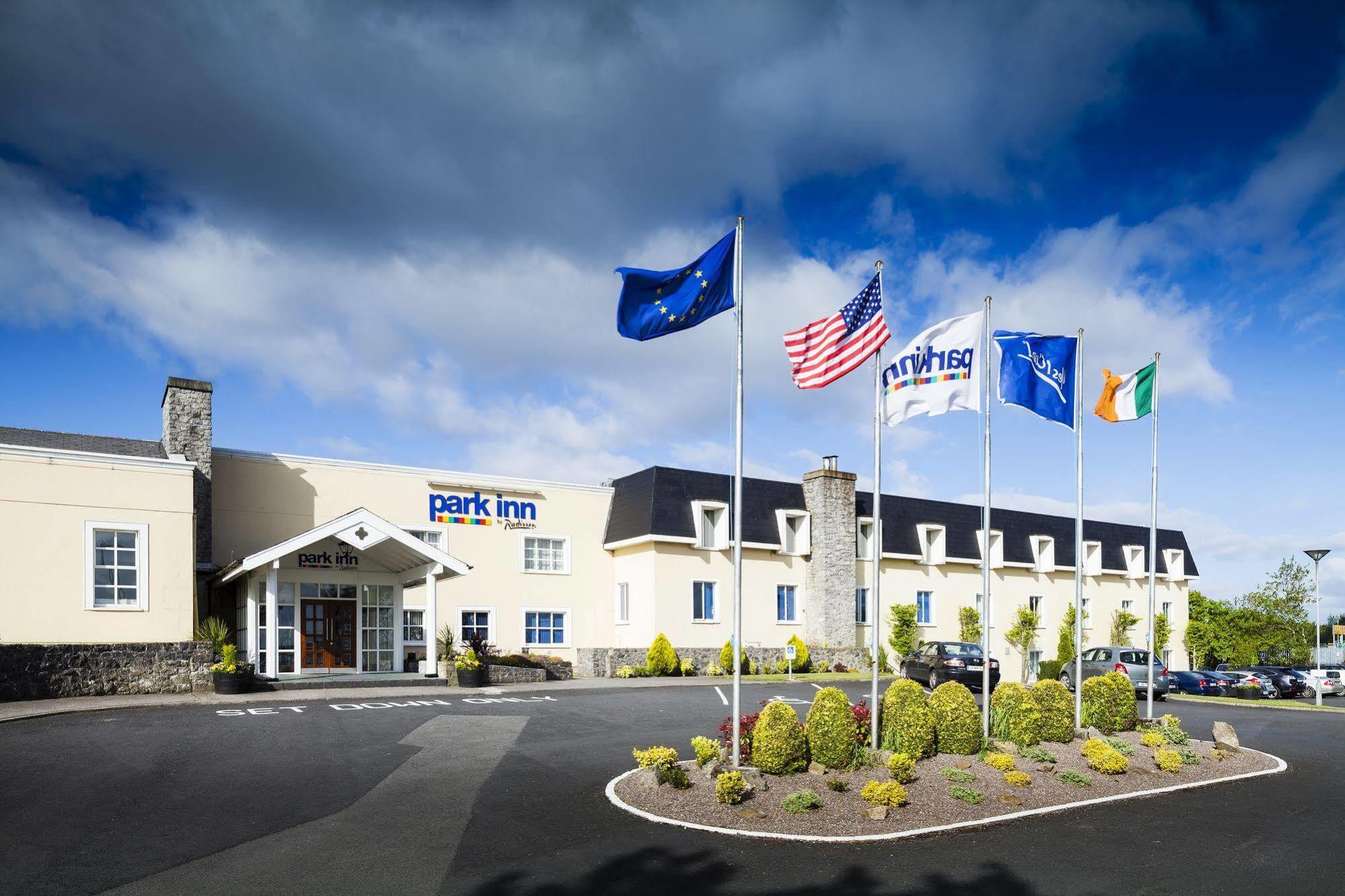 Park Inn By Radisson Shannon Airport エクステリア 写真